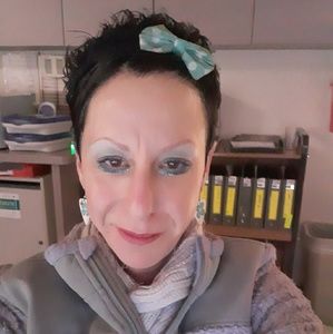 Meet your Posher, Natalie